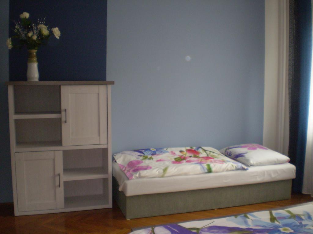 Apartman Pro 4 Osoby Česká Skalice Zimmer foto